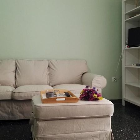 Paris Spacious Beach Apartment Λουτράκι Εξωτερικό φωτογραφία