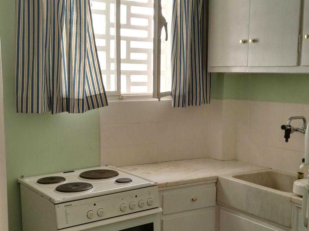 Paris Spacious Beach Apartment Λουτράκι Εξωτερικό φωτογραφία